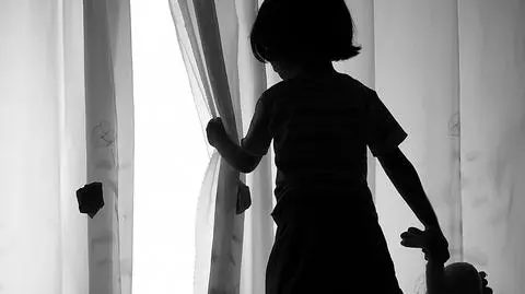 13,5 roku więzienia dla ojca za molestowanie dzieci
