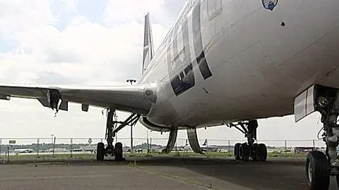Boeing kpt. Wrony pojedzie do Poznania. Transport droższy niż zakup
