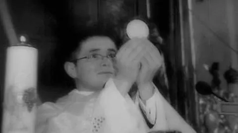Zmarł młody ksiądz - kolejny pacjent z A/H1N1