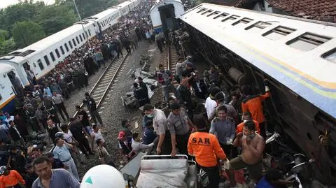Tragedia na torach w Indonezji