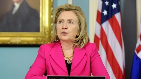 Clinton w obronie egipskich protestów