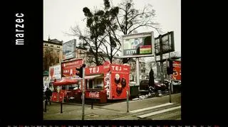 Budka z fast-foodami na pl. Wiosny Ludów