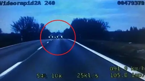 Gliwice. Na czołówkę z radiowozem