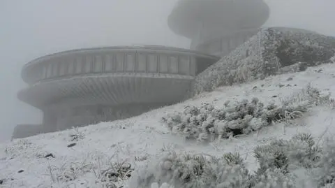 Śnieżka już w bieli. Pierwszy śnieg