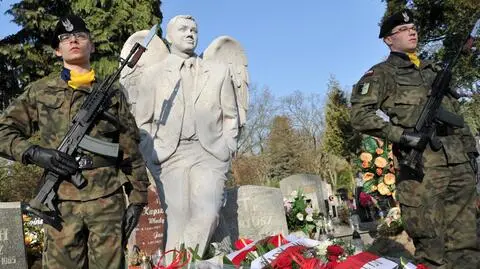Na grobach Borowskich złożono wieńce