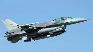 Ankara atakuje także w Syrii, gdzie walczy z bojownikami z YPG, których postrzega jako syryjskie ramię PKK