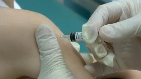 WHO alarmuje: wciąż 1 na 5 dzieci nie otrzymuje rutynowych szczepień