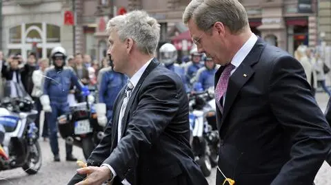Prezydent dostał jajkiem