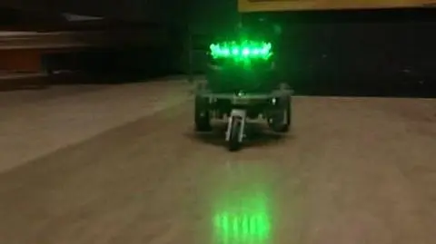 Robot z biologicznym mózgiem