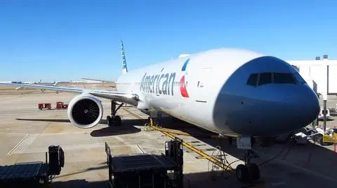American Airlines. Pilot zmarł w trakcie lotu
