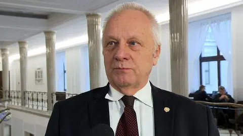 Komisja: oświadczenie Niesiołowskiego o zrzeczeniu się immunitetu poprawne