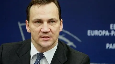 Przeniósł polską ambasadę do szwedzkiej