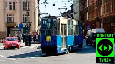Brak prądu na drodze maturzystów