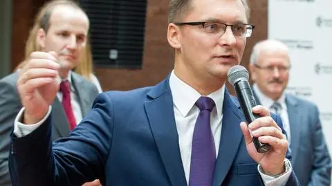 Uszok mówi "nie lękajcie się" i przedstawia kandydata na swojego następcę 