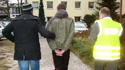 17-latek podejrzany o zabójstwo w rękach policji