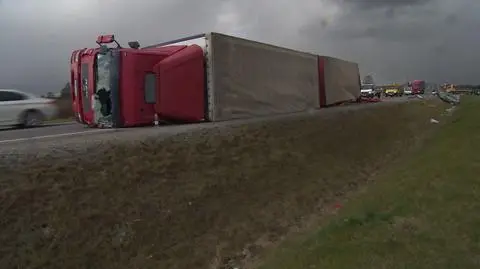 Wichura na Dolnym Śląsku: wiatr wywraca ciężarówki