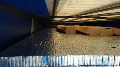 Wielki przemyt papierosów. Próbowali je ukryć w panelach słonecznych