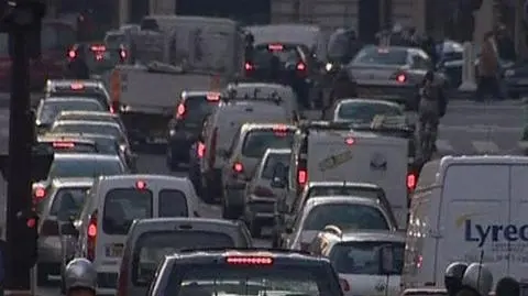 Trujesz autem? To płać