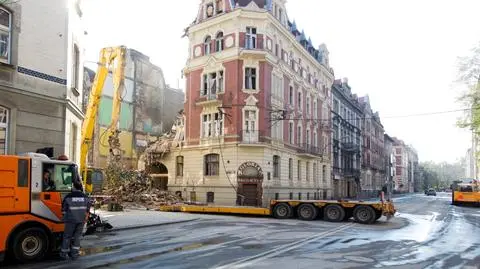 Trwa śledztwo. ws. przyczyn wybuchu w kamienicy
