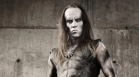 Nergal nie zareagował na gwałt? Nowak znowu oskarża  