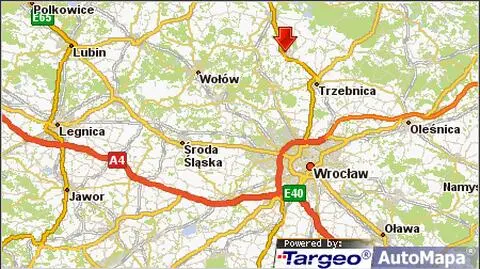 Jedna osoba ranna w wypadku dwóch busów i osobówki