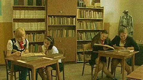 "Ci, którzy mają władzę, mówią jaka była historia"