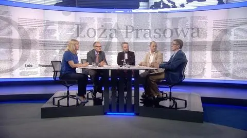 Loża prasowa 19