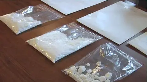Schował kilogram amfetaminy w bieliźnie
