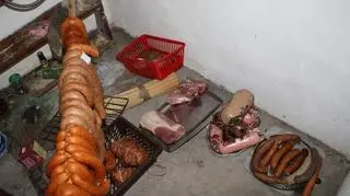 Mężczyzna miał ukraść kiełbasy i wędliny