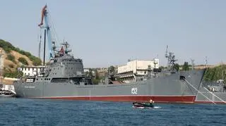 Okręt "Nikołaj Filczenkow" wypłynął z portu w Sewastopolu