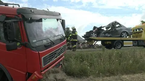 Wypadek pod Kępnem. Dwie osoby nie żyją, trzecia w szpitalu