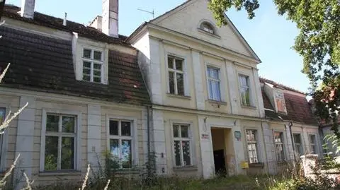 Nie ma ugody w sprawie zwrotu dworku właścicieli Amber Gold