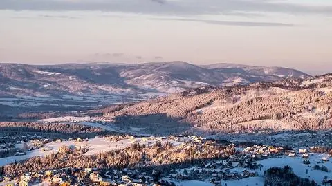 Beskidy. Nie żyje zaginiony 19-latek, odnaleźli go GOPR-owcy