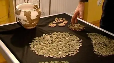 Emerytki wykopały garniec monet
