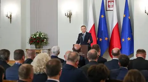 Prezydent Andrzej Duda podczas lipcowego spotkania z ambasadorami 