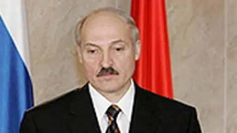 Rosja bije w Łukaszenkę
