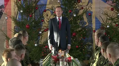 Premier u żołnierzy w Kazuniu. "Wasze kompetencje to wizytówka wojska"