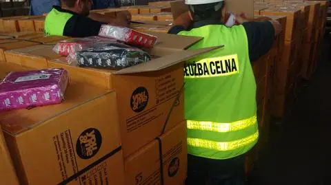 Czeskie prezerwatywy z Chin. Celnicy przejęli gigantyczny transport