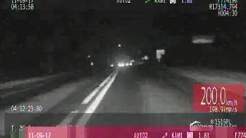 Mężczyzna pędził 200 km/h