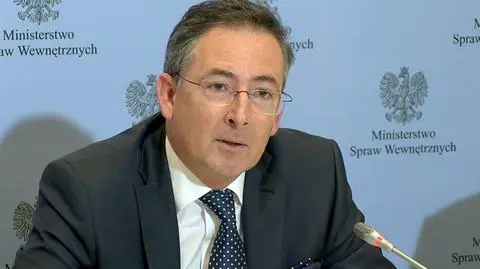 Bartłomiej Sienkiewicz podkreślił, że jest zbyt wcześnie, by wyciągać wnioski 