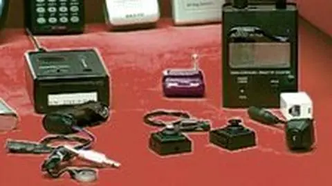Dziennikarz "Wyborczej" na podsłuchu CBŚ?