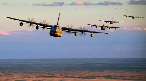 W bitwie z Rosjanami miały uczestniczyć samoloty USAF, w tym "latająca kanonierka" AC-130