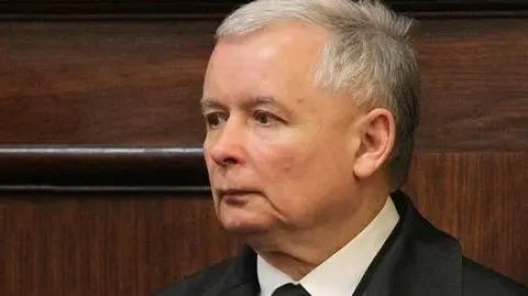 PiS trochę bliżej PO