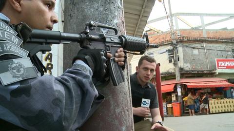 Policja na ulicach Rio na dwa miesiące przed mistrzostwami w piłce nożnej