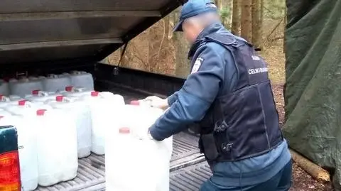 Revenue officers have raided an illegal moonshine factory in a forest and seized containers with the finished product
