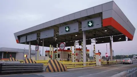 Mężczyzna twierdzi, że pobiło go dwóch kierowców tirów