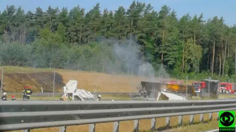 Zderzenie siedmiu samochodów na S7. Jedna osoba nie żyje