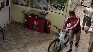Kradzież roweru z wieżowca w Katowicach