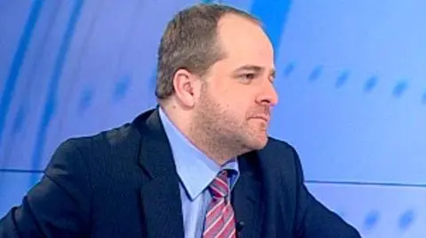 Kowal: Nie dyskutujmy o bilingach