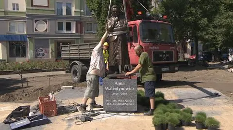 Pomnik Anny Walentynowicz już stoi w Gdańsku